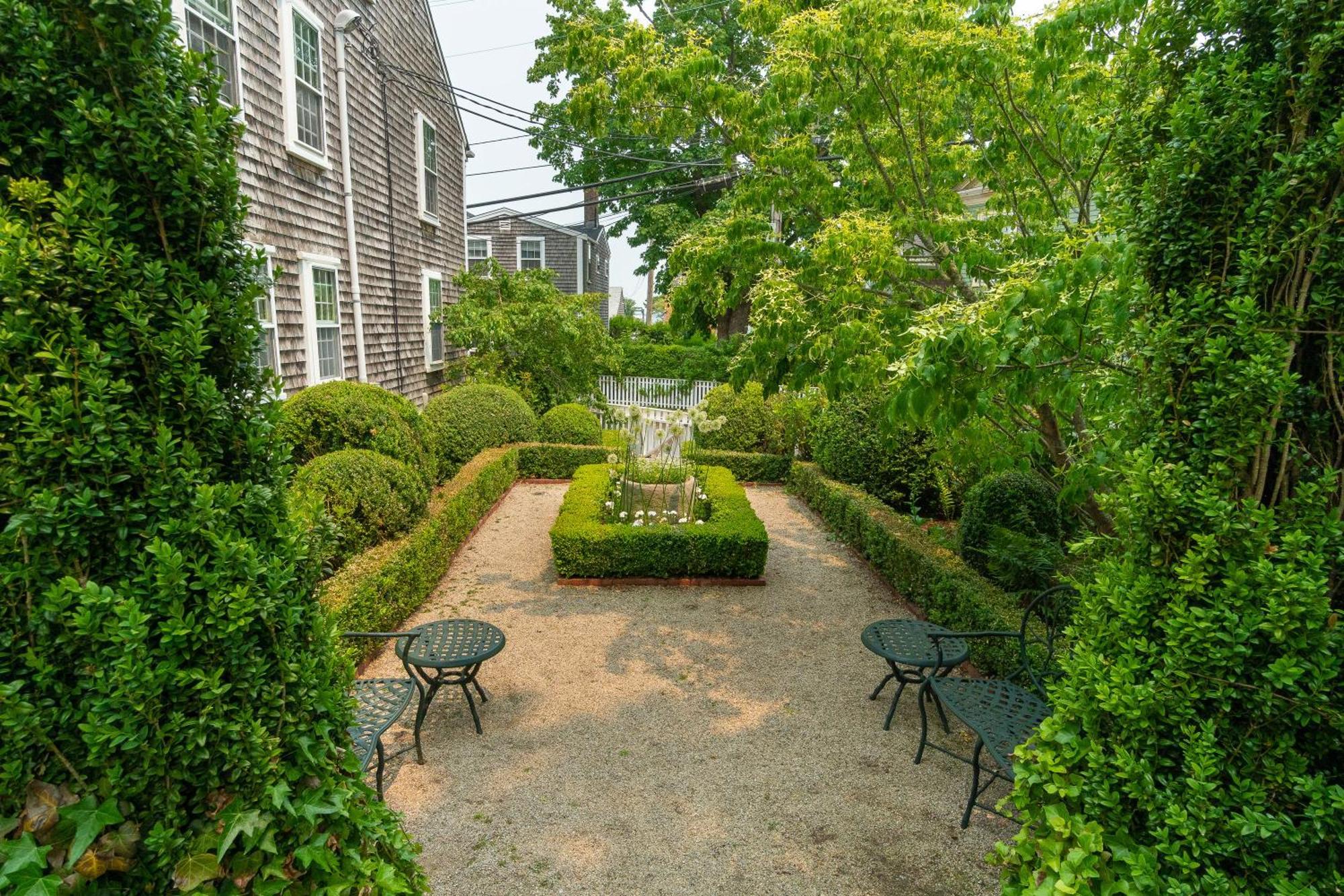 Union Street 5*