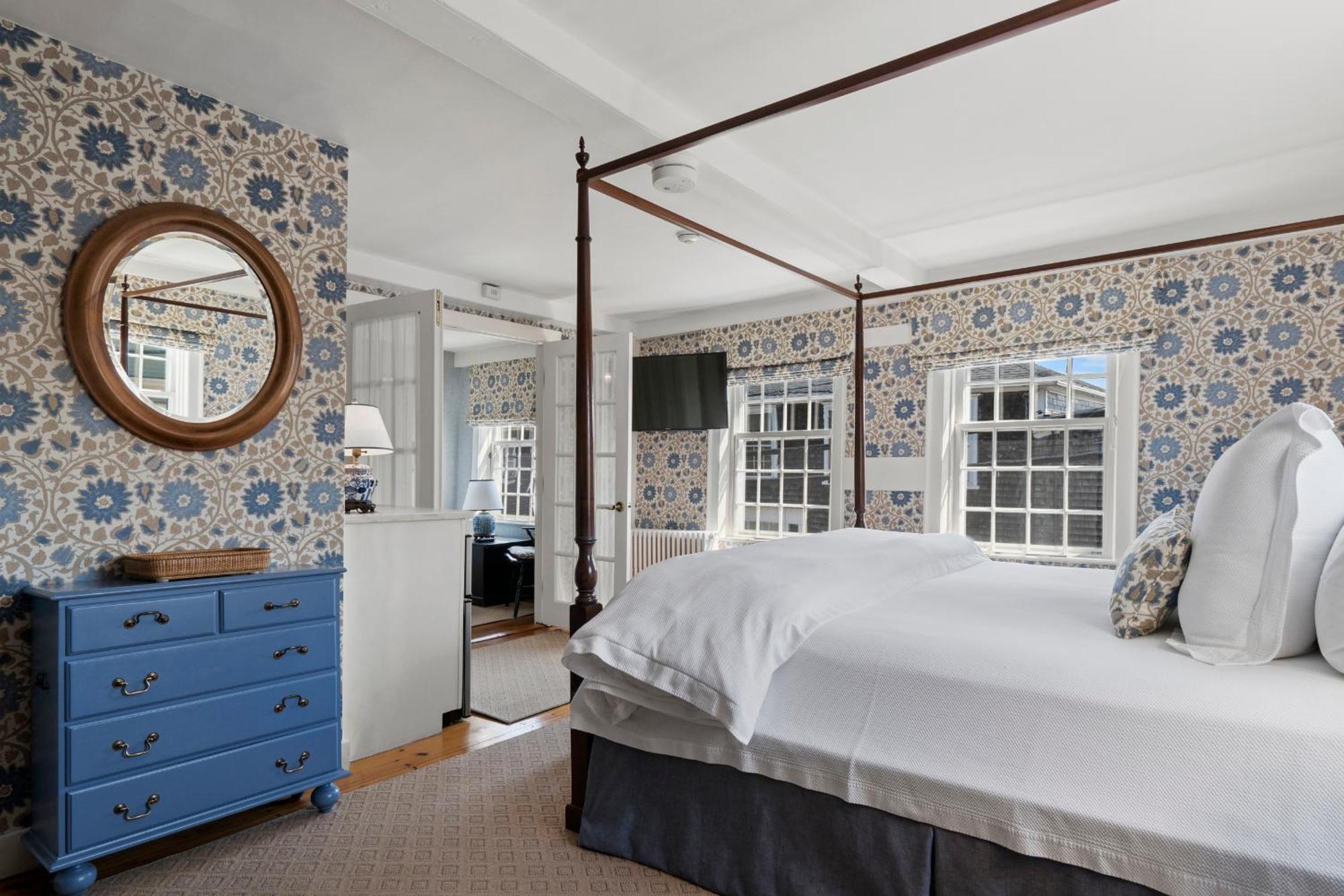 Union Street 5* Nantucket